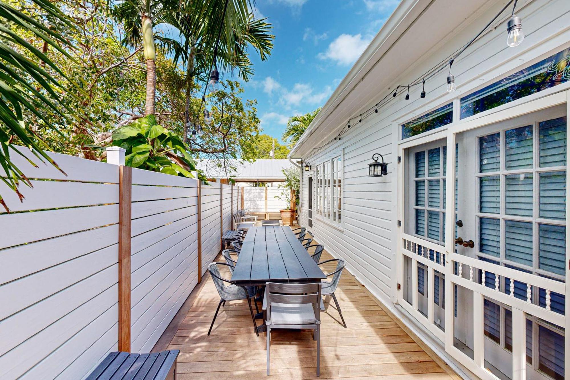 Papa'S Hideaway Apartment Key West Exterior photo