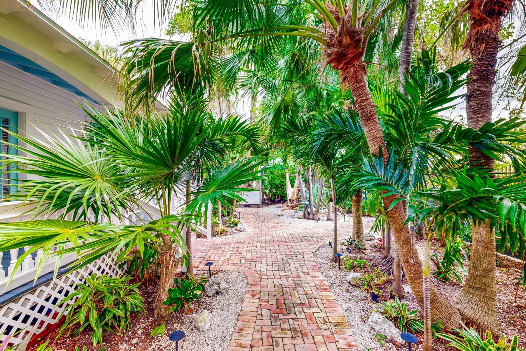 Papa'S Hideaway Apartment Key West Exterior photo